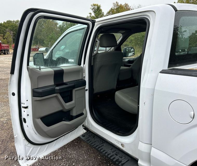 image for item EK3564 2015 Ford F150 XL SuperCrew pickup truck