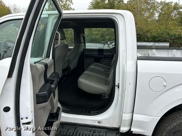 image for item EK3564 2015 Ford F150 XL SuperCrew pickup truck