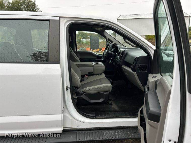 image for item EK3564 2015 Ford F150 XL SuperCrew pickup truck