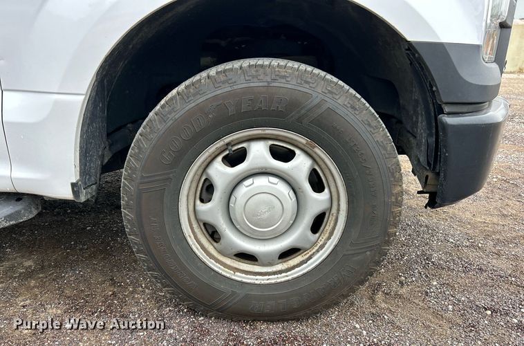 image for item EK3564 2015 Ford F150 XL SuperCrew pickup truck