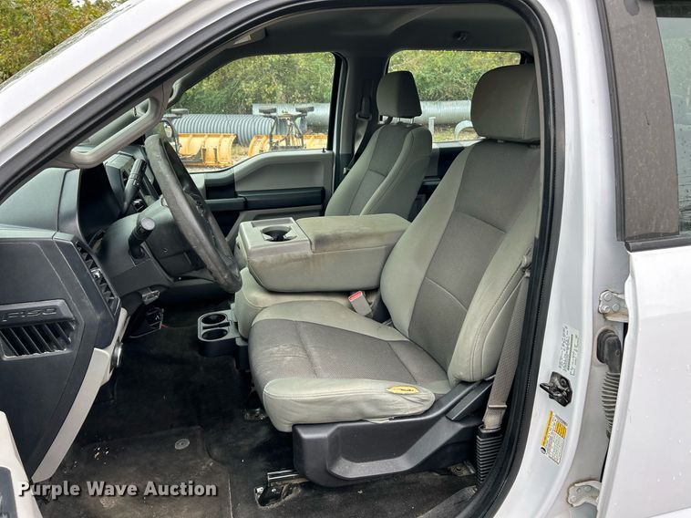 image for item EK3565 2015 Ford F150 XL SuperCrew pickup truck