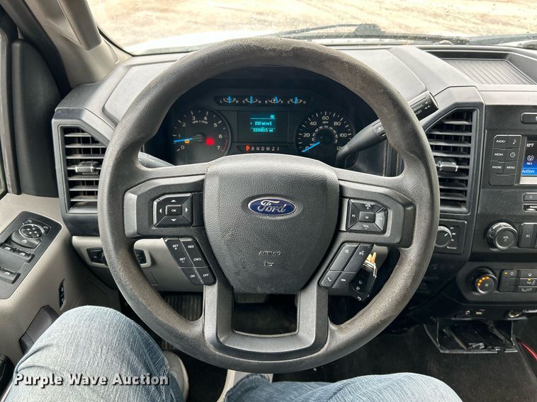 image for item EK3565 2015 Ford F150 XL SuperCrew pickup truck