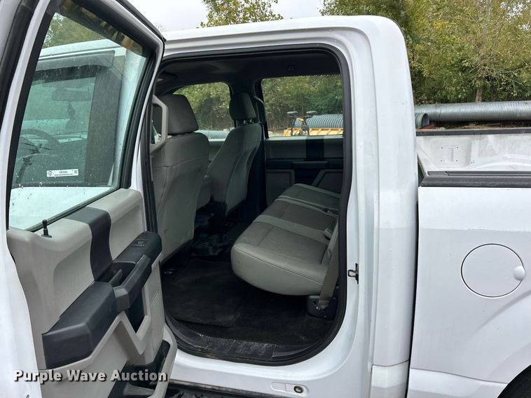 image for item EK3565 2015 Ford F150 XL SuperCrew pickup truck