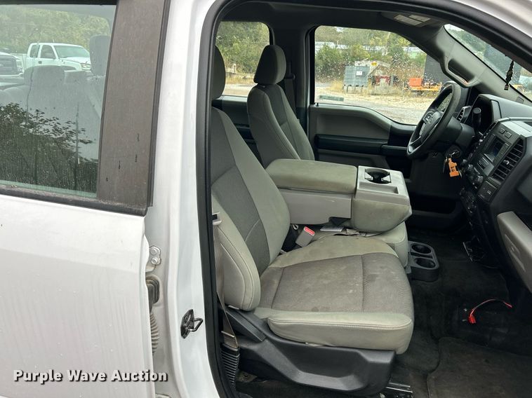 image for item EK3565 2015 Ford F150 XL SuperCrew pickup truck