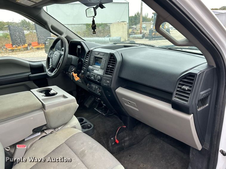 image for item EK3565 2015 Ford F150 XL SuperCrew pickup truck