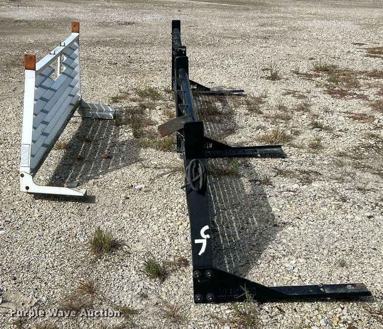 image for item EK3568 (3) headache racks 