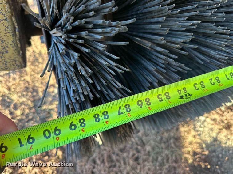 image for item EN2545 1997 Waldon  Sweep Master 250 broom