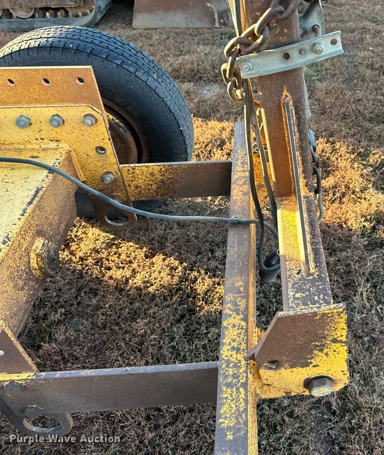 image for item EN2545 1997 Waldon  Sweep Master 250 broom