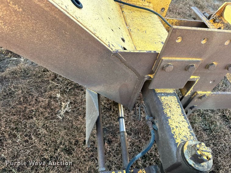 image for item EN2545 1997 Waldon  Sweep Master 250 broom