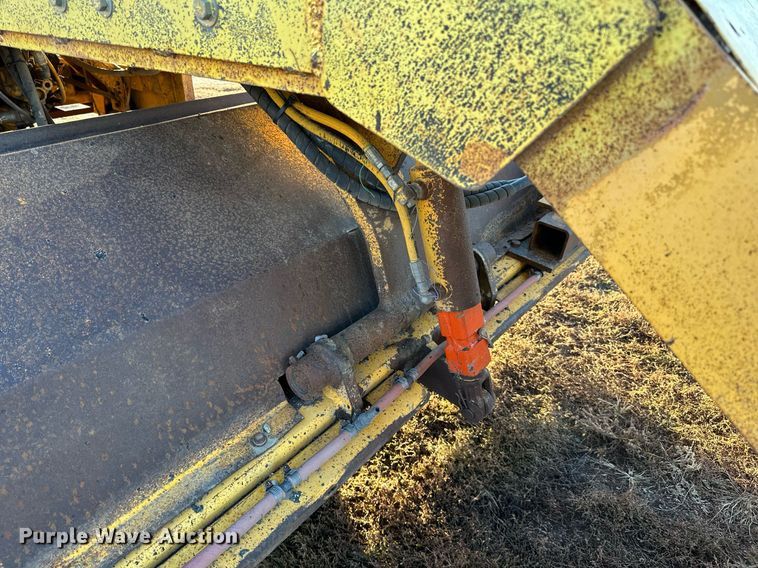 image for item EN2545 1997 Waldon  Sweep Master 250 broom