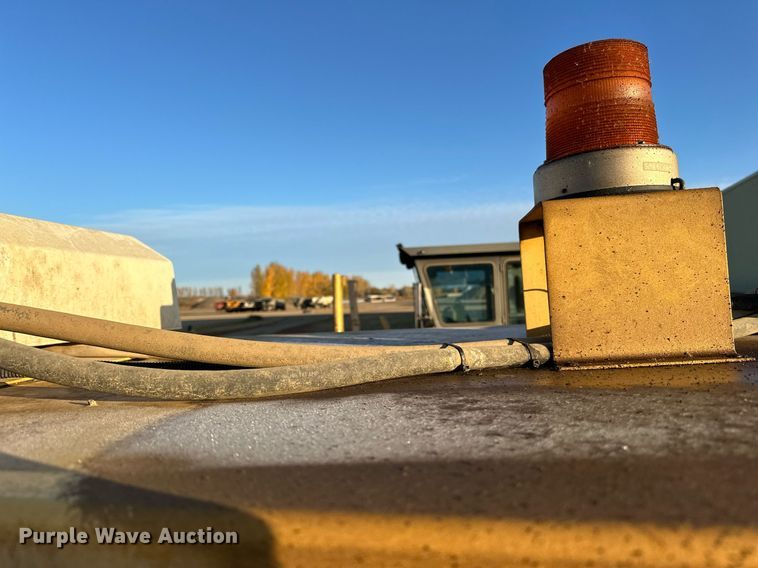 image for item EN2545 1997 Waldon  Sweep Master 250 broom