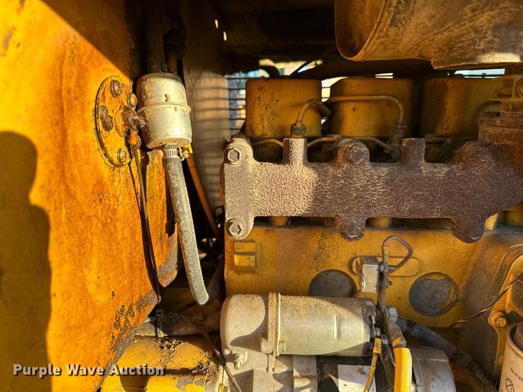 image for item EN2545 1997 Waldon  Sweep Master 250 broom