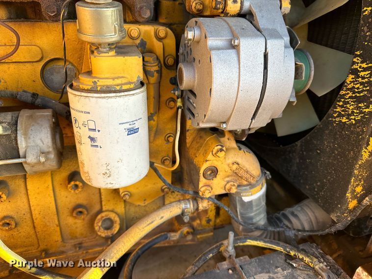 image for item EN2545 1997 Waldon  Sweep Master 250 broom