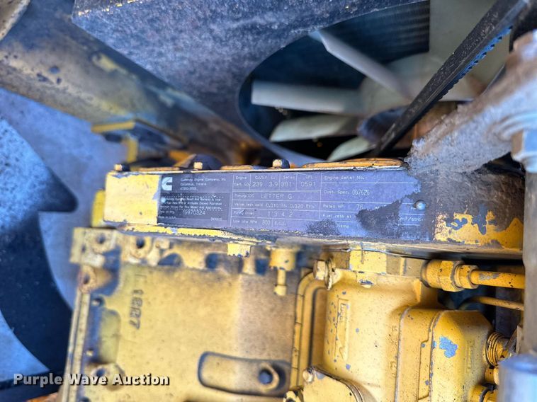 image for item EN2545 1997 Waldon  Sweep Master 250 broom