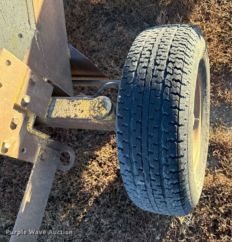 image for item EN2545 1997 Waldon  Sweep Master 250 broom