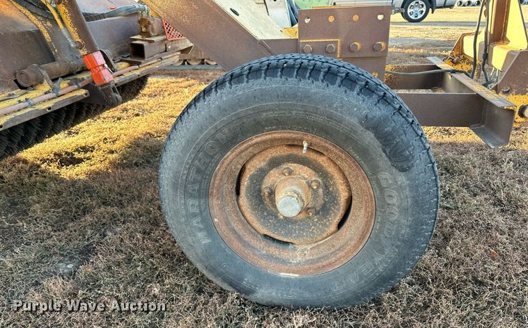 image for item EN2545 1997 Waldon  Sweep Master 250 broom