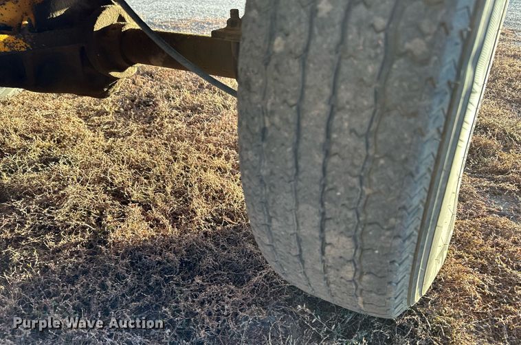 image for item EN2545 1997 Waldon  Sweep Master 250 broom