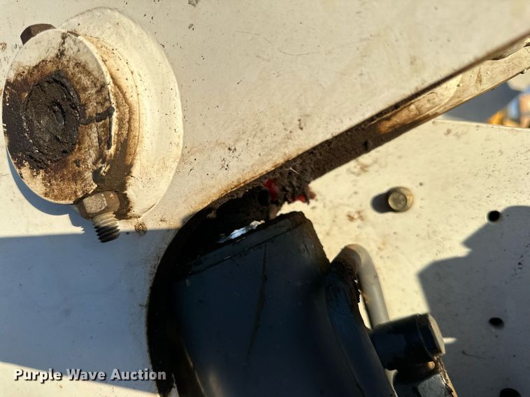 image for item EN2546 2012 Bobcat T750 tracked skid steer loader