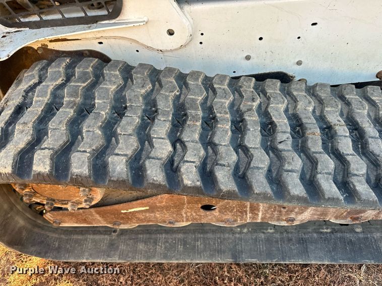 image for item EN2546 2012 Bobcat T750 tracked skid steer loader