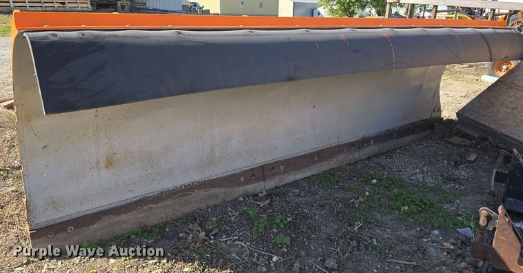 image for item EO1000 Snow plow