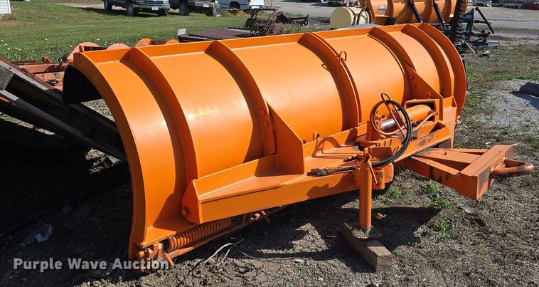 image for item EO1000 Snow plow