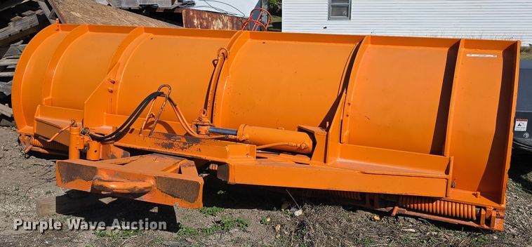 image for item EO1000 Snow plow