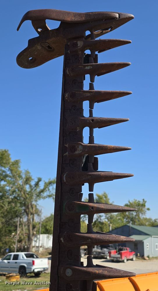 image for item EO1002 Tractor attachments