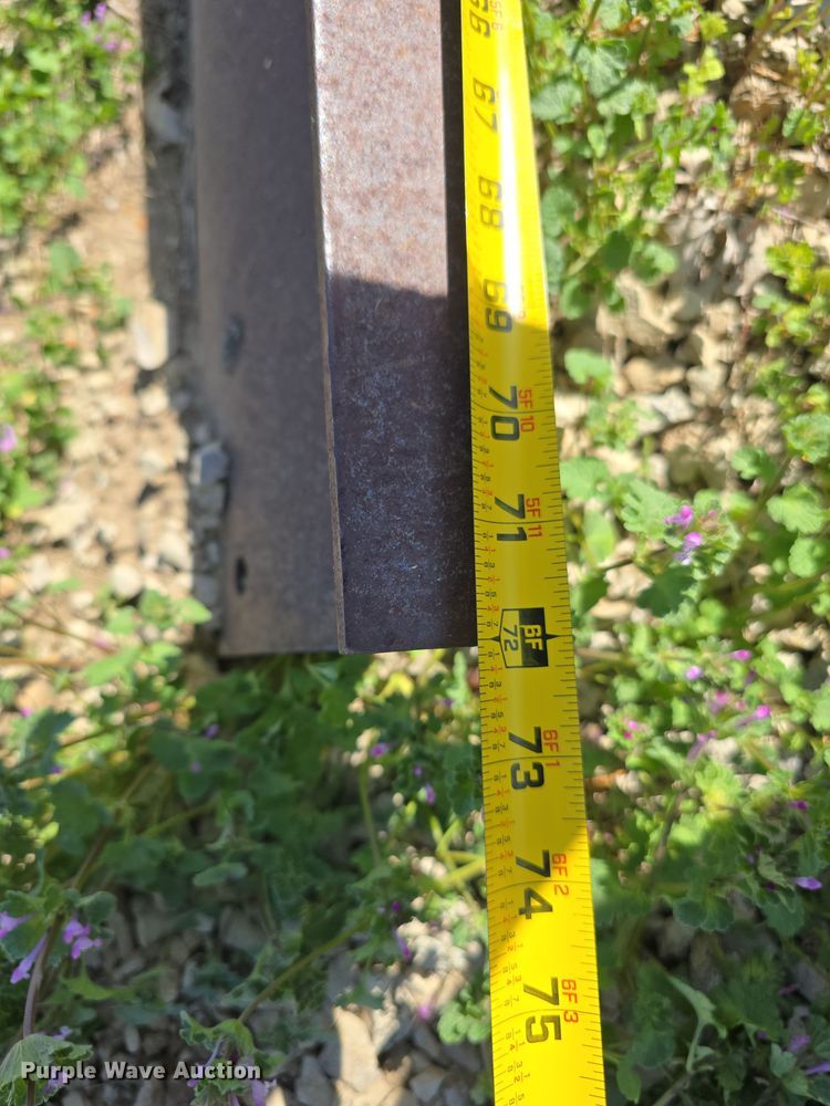 image for item EO1002 Tractor attachments