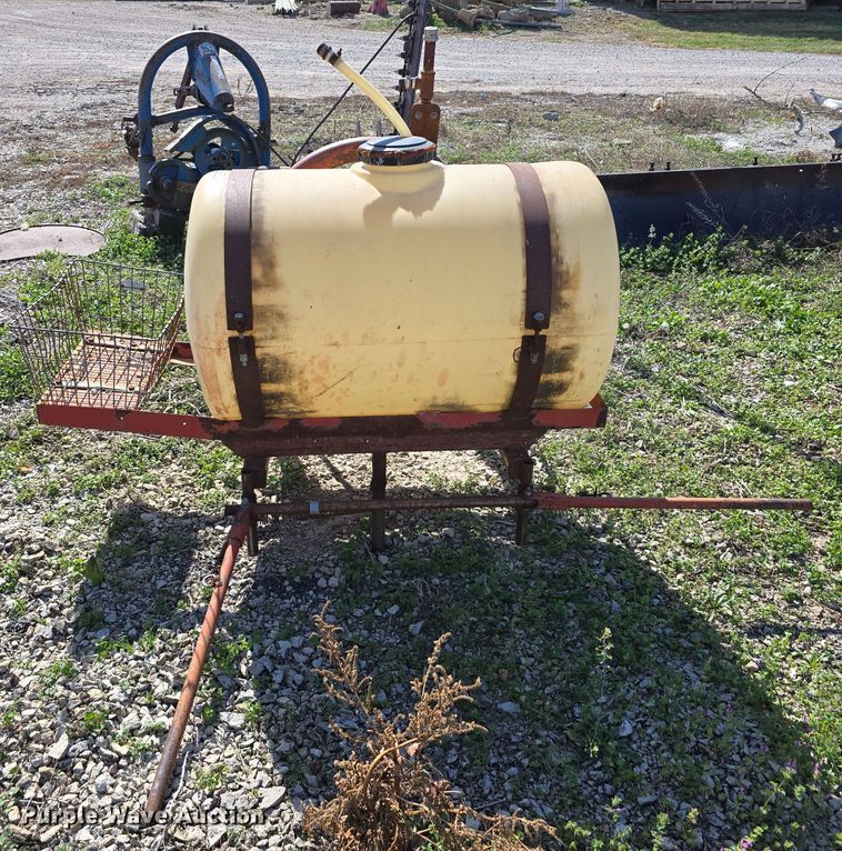 image for item EO1003 Turf sprayer