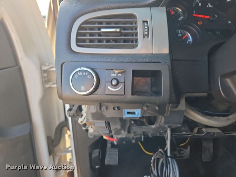 image for item ER8084 2012 Chevrolet Tahoe Police SUV