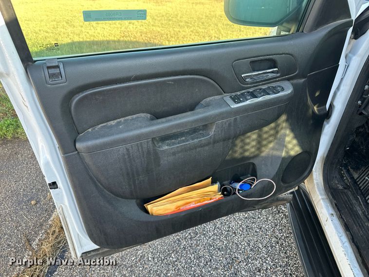 image for item ER8085 2012 Chevrolet Tahoe Police SUV