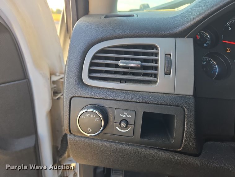 image for item ER8086 2012 Chevrolet Tahoe Police SUV