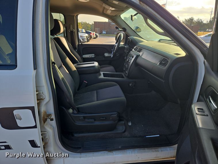 image for item ER8086 2012 Chevrolet Tahoe Police SUV