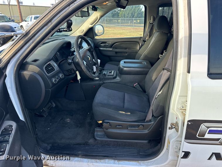 image for item ER8087 2011 Chevrolet Tahoe Police SUV