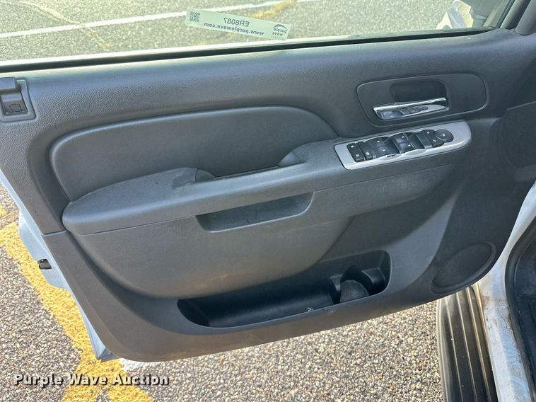 image for item ER8087 2011 Chevrolet Tahoe Police SUV