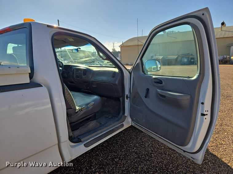 image for item ER8091 1999 Ford F150 pickup truck