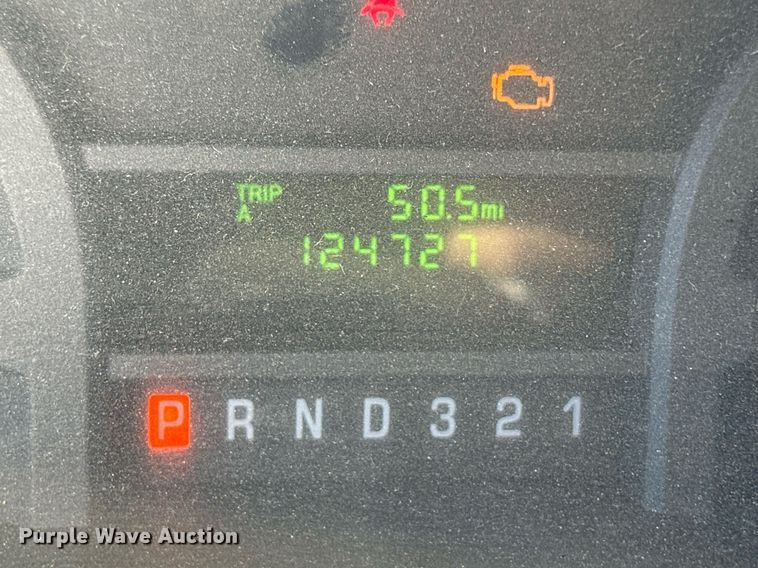 image for item ER8092 2009 Ford E450 shuttle bus