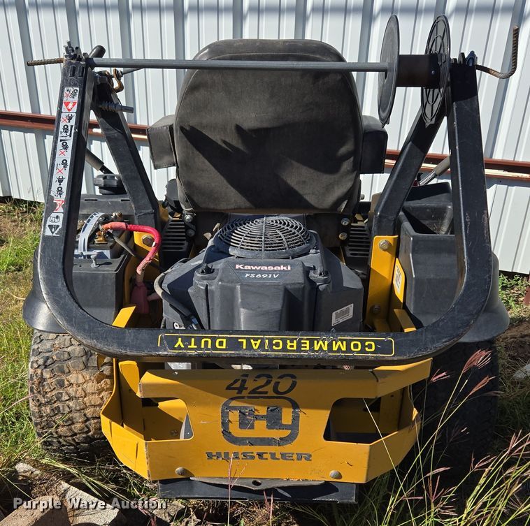 image for item ER8094 2014 Hustler Fastrak SD ZTR lawn mower