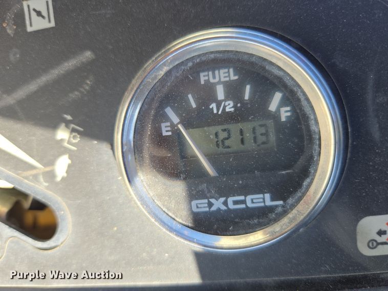 image for item ER8094 2014 Hustler Fastrak SD ZTR lawn mower