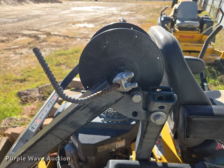 image for item ER8094 2014 Hustler Fastrak SD ZTR lawn mower