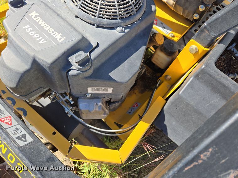 image for item ER8094 2014 Hustler Fastrak SD ZTR lawn mower