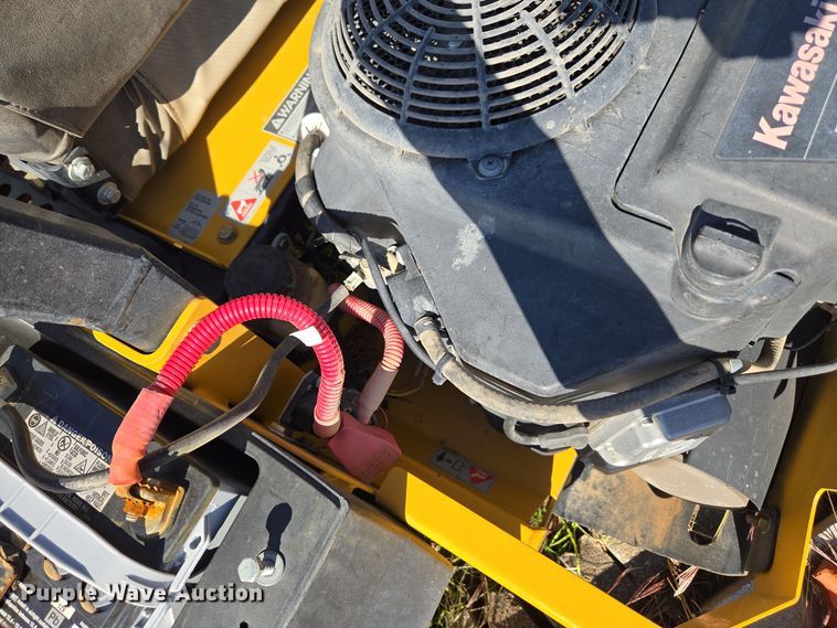 image for item ER8094 2014 Hustler Fastrak SD ZTR lawn mower