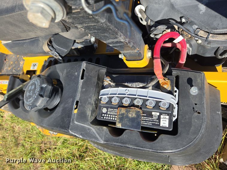 image for item ER8094 2014 Hustler Fastrak SD ZTR lawn mower