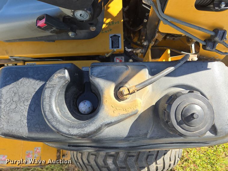 image for item ER8095 Hustler Super Z ZTR lawn mower