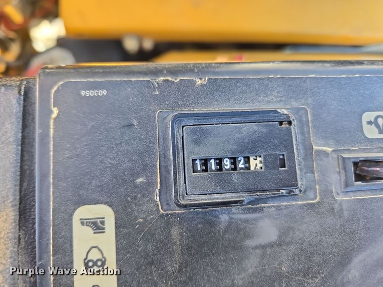 image for item ER8095 Hustler Super Z ZTR lawn mower