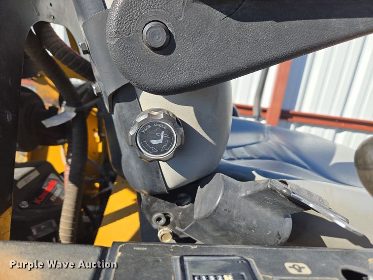 image for item ER8095 Hustler Super Z ZTR lawn mower