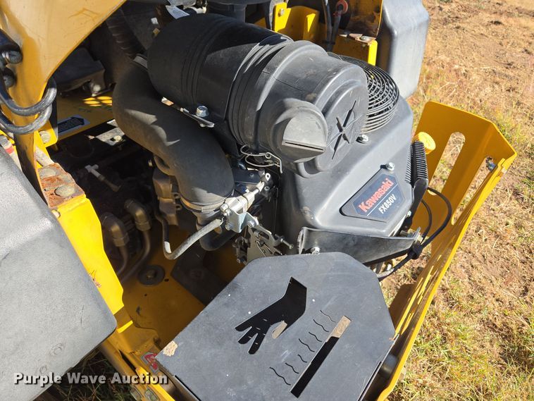 image for item ER8095 Hustler Super Z ZTR lawn mower