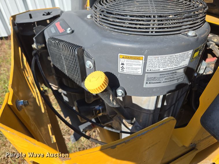 image for item ER8095 Hustler Super Z ZTR lawn mower