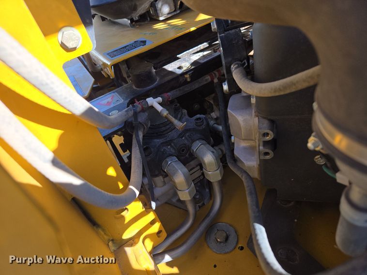 image for item ER8095 Hustler Super Z ZTR lawn mower