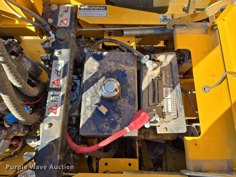 image for item ER8095 Hustler Super Z ZTR lawn mower